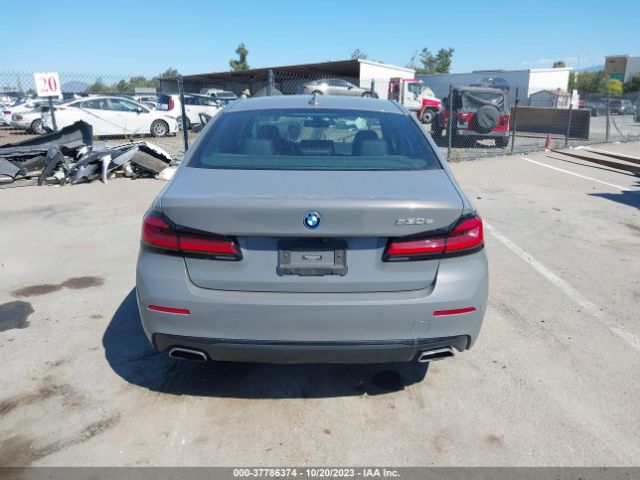 WBA13AG04NCH61322 BMW 530e