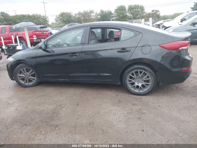 2018 HYUNDAI ELANTRA SEL VIN: 5NPD84LFXJH297848