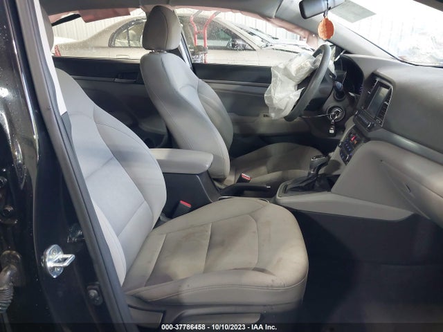 Hyundai ELANTRA SEL 2018 5NPD84LF1JH378463 Image 5