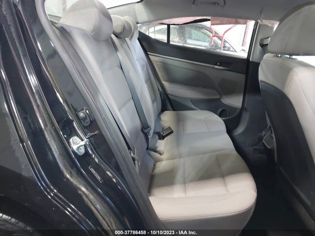 Hyundai ELANTRA SEL 2018 5NPD84LF1JH378463 Image 8