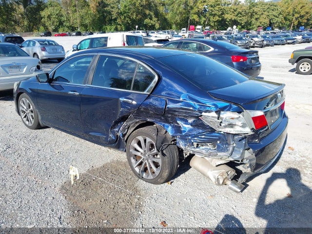 2015 HONDA ACCORD SEDAN 1HGCR2F59FA143597 Photo 2