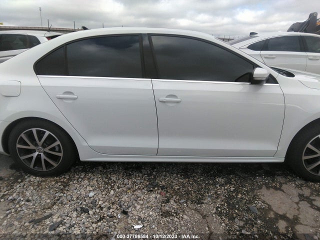 3VWDB7AJ2JM249357 Volkswagen Jetta 1.4t