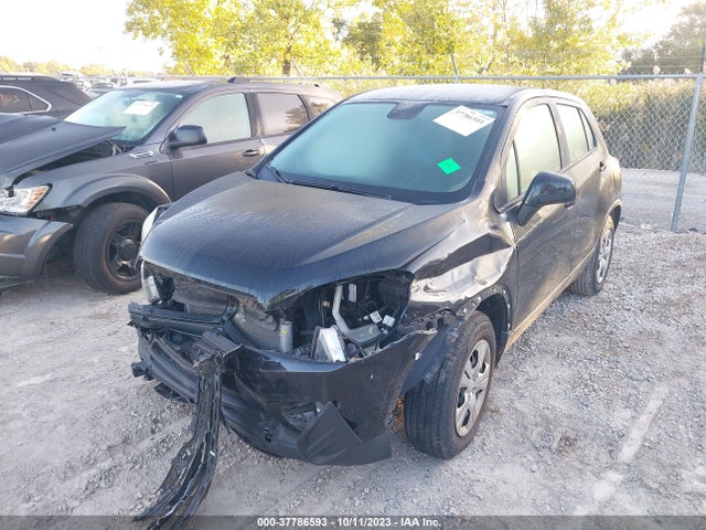 Chevrolet Trax 1ls 2015 3GNCJKSB8FL202110 Image 2