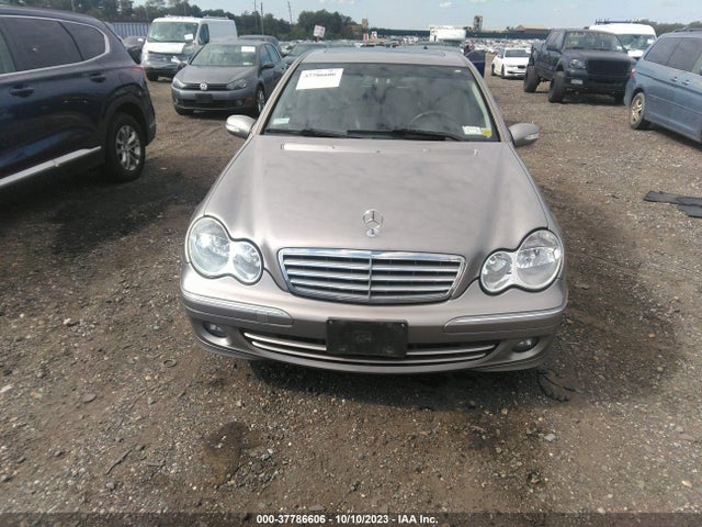 2006 MERCEDES-BENZ C-CLASS LUXURY VIN: WDBRF92HX6F754539