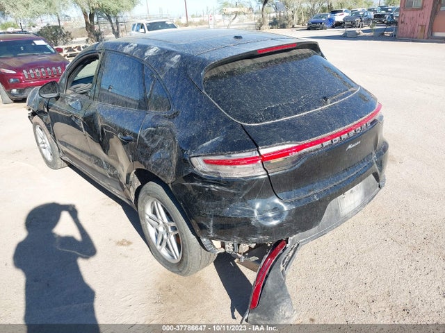 2021 PORSCHE MACAN WP1AA2A52MLB07965 Photo 2