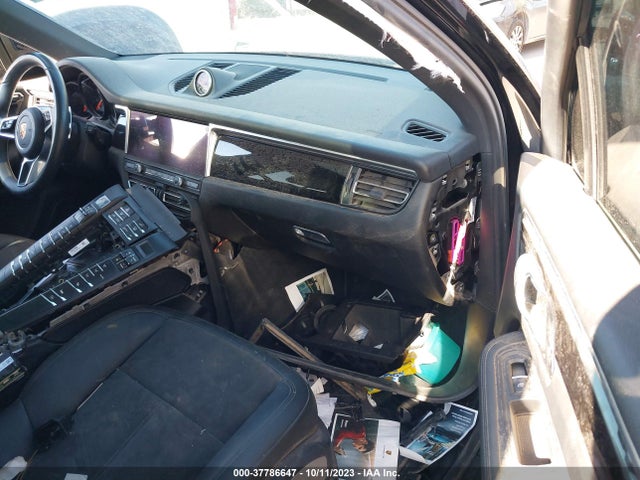 2021 PORSCHE MACAN WP1AA2A52MLB07965 Photo 4