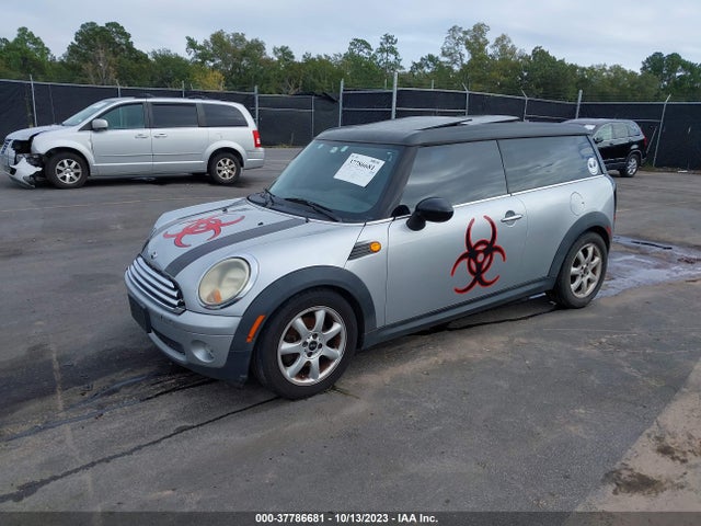 2009 MINI COOPER CLUBMAN WMWML33579TX34287 Photo 1