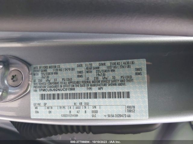 1FMCU9J92NUC01588 Ford Escape Titanium