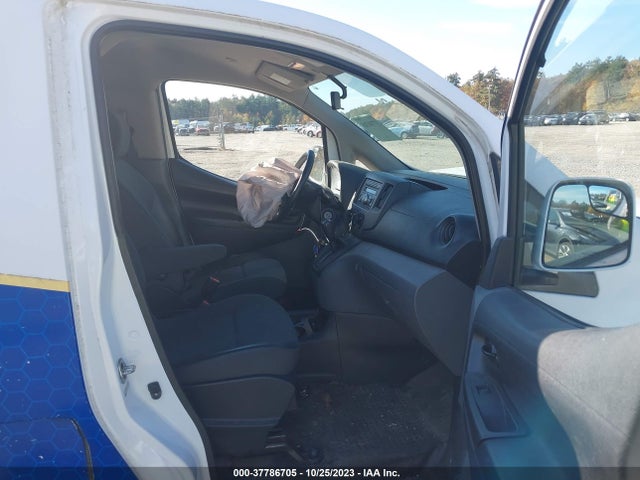 3N63M0YN8FK707217 Chevrolet City Express Cargo Van Ls
