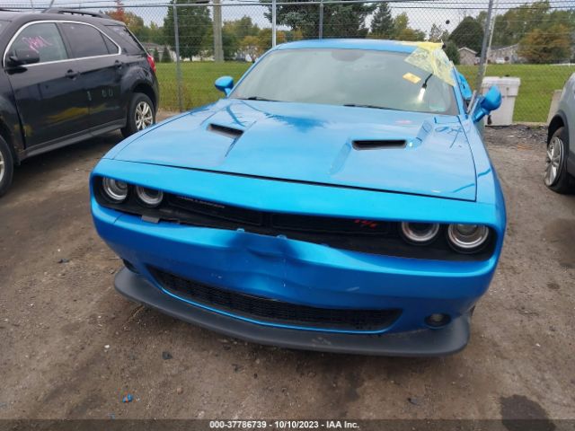 2C3CDZFJ2GH263834 Dodge Challenger R/t Scat Pack
