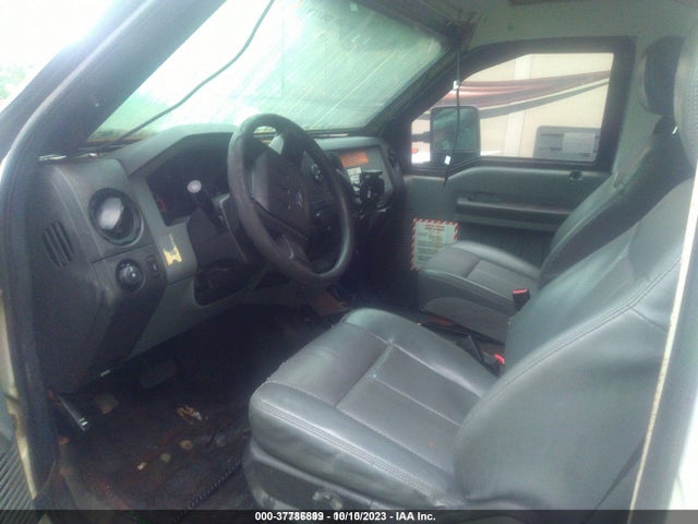 2016 FORD F-550 CHASSIS 1FDAF5GT0GEB87541 Photo 4