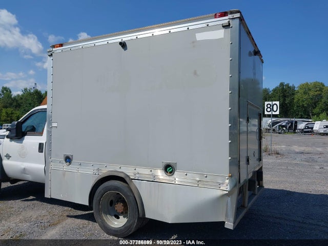 2016 FORD F-550 CHASSIS 1FDAF5GT0GEB87541 Photo 6