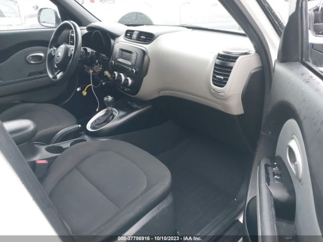 KNDJN2A26G7359193 KIA Soul Base