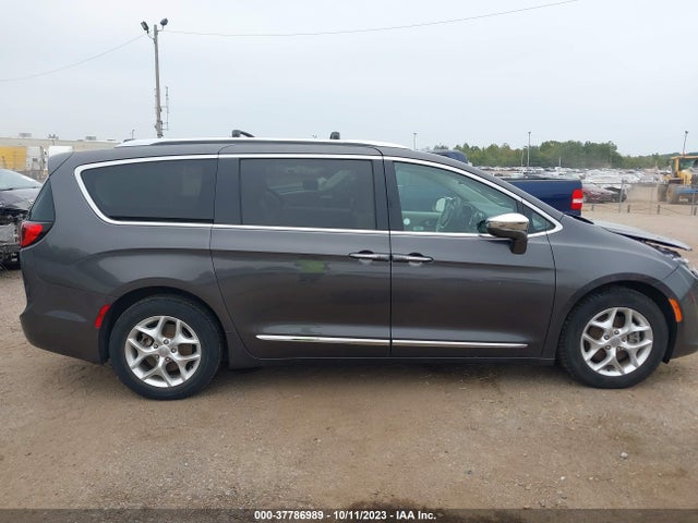 Chrysler Pacifica Limited 2020 2C4RC1GG2LR203411 Image 13