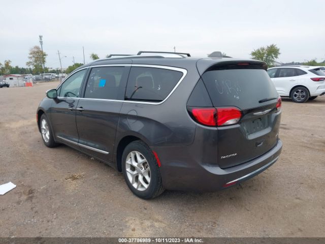 2020 CHRYSLER PACIFICA 2C4RC1GG2LR203411 Photo 2