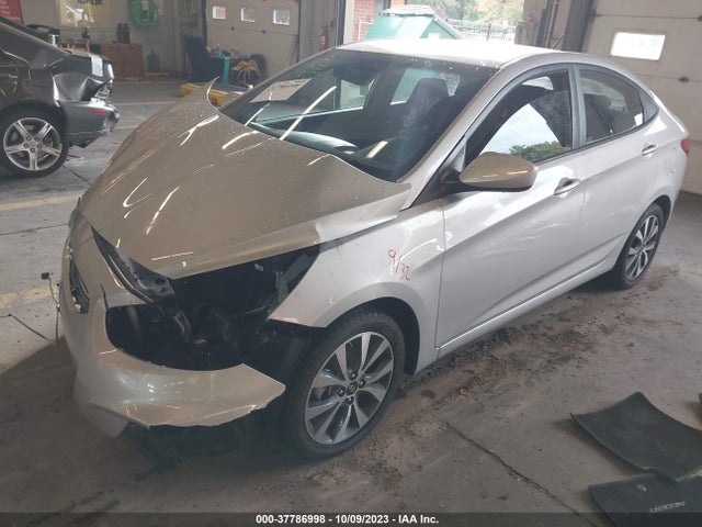 Hyundai ACCENT SE 2016 KMHCU4AE6GU050077 Image 2