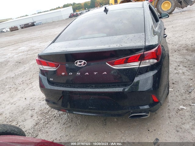 Hyundai SONATA SE 2018 5NPE24AF4JH626715 Image 15