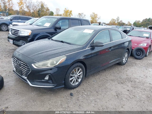 Hyundai SONATA SE 2018 5NPE24AF4JH626715 Image 2