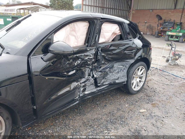 2017 PORSCHE MACAN WP1AG2A57HLB51352 Photo 5