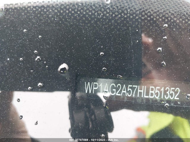 2017 PORSCHE MACAN WP1AG2A57HLB51352 Photo 8