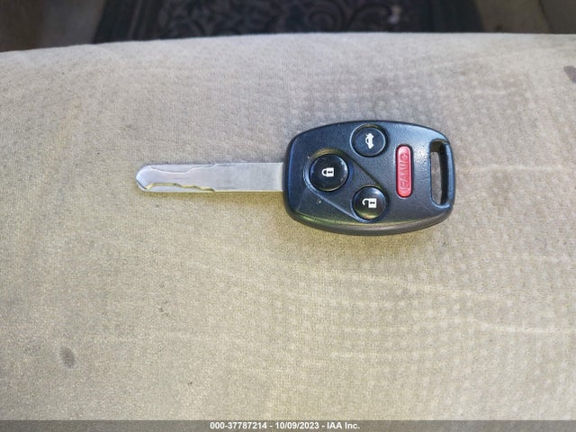 2008 HONDA ACCORD SDN EX VIN: 1HGCP26798A034809