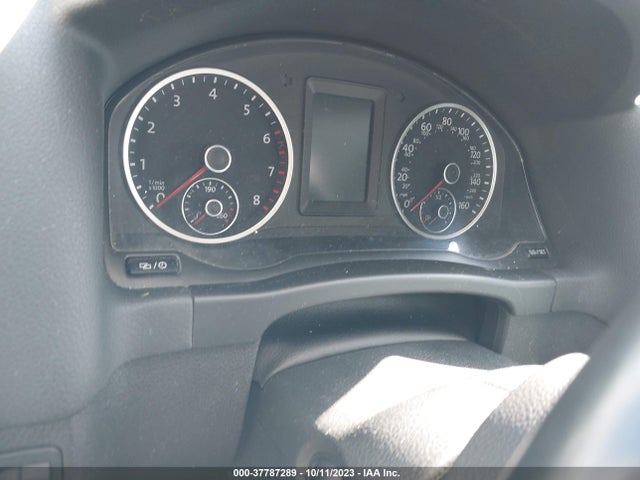WVGSV7AX7HK026279 Volkswagen Tiguan Wolfsburg Edition