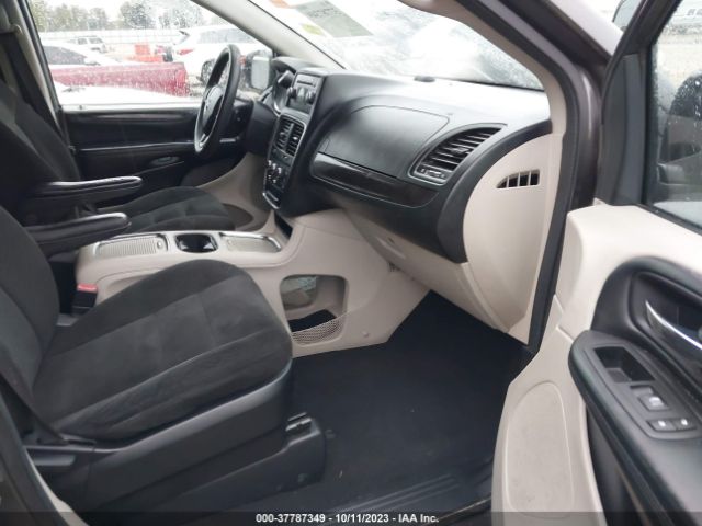 2C4RDGCG2FR733808 Dodge Grand Caravan Sxt