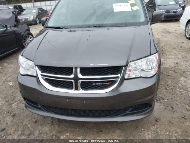 2C4RDGCG2FR733808 Dodge Grand Caravan Sxt