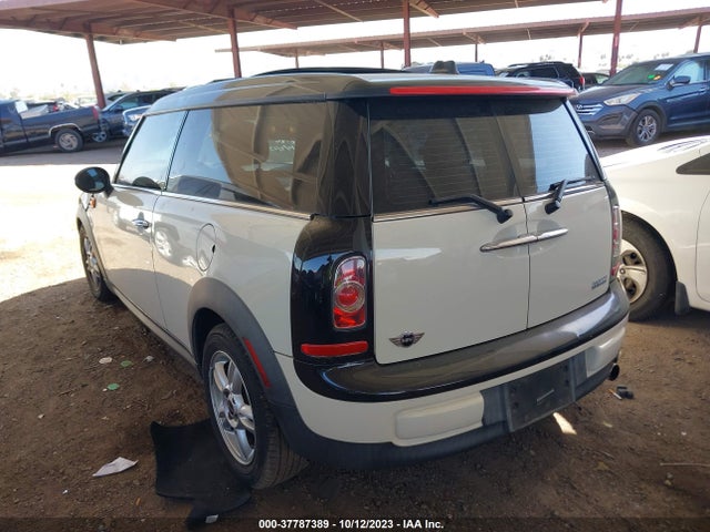 2013 MINI CLUBMAN WMWZF3C55DT490449 Photo 2