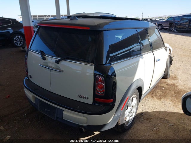 2013 MINI CLUBMAN WMWZF3C55DT490449 Photo 3
