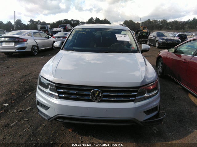 3VV0B7AX5JM041318 Volkswagen TIGUAN S