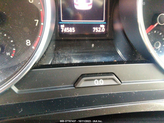 3VV0B7AX5JM041318 Volkswagen TIGUAN S