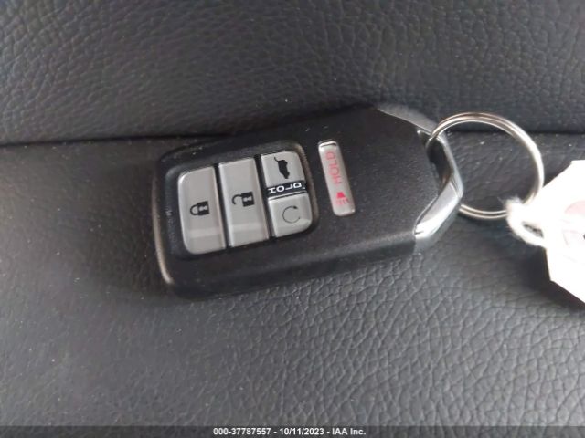 5FNYF5H6XKB037214 Honda Pilot Touring 7-passenger