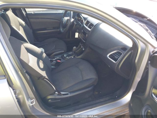 1C3CDZAB5EN181908 Dodge AVENGER SE