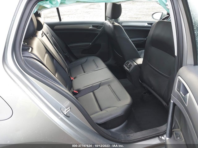 3VW217AU8HM073882 Volkswagen GOLF S