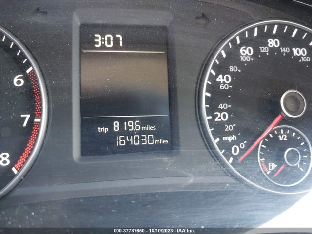 1VWAS7A39EC025076 Volkswagen Passat Wolfsburg Ed