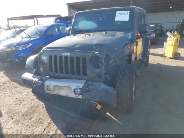 1C4BJWEG4FL766173 Jeep Wrangler Unlimited Sahara