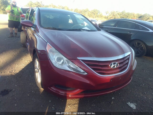 2013 HYUNDAI SONATA GLS VIN: 5NPEB4AC1DH687983