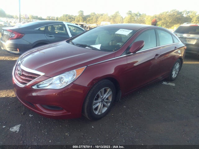 2013 HYUNDAI SONATA GLS VIN: 5NPEB4AC1DH687983