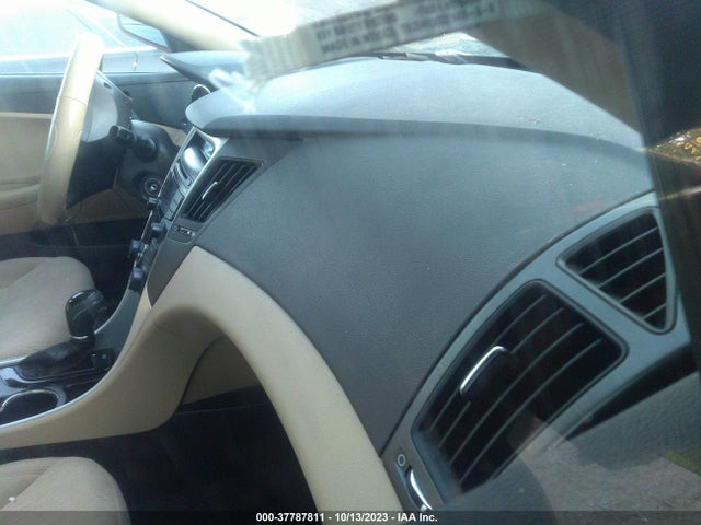 2013 HYUNDAI SONATA GLS VIN: 5NPEB4AC1DH687983