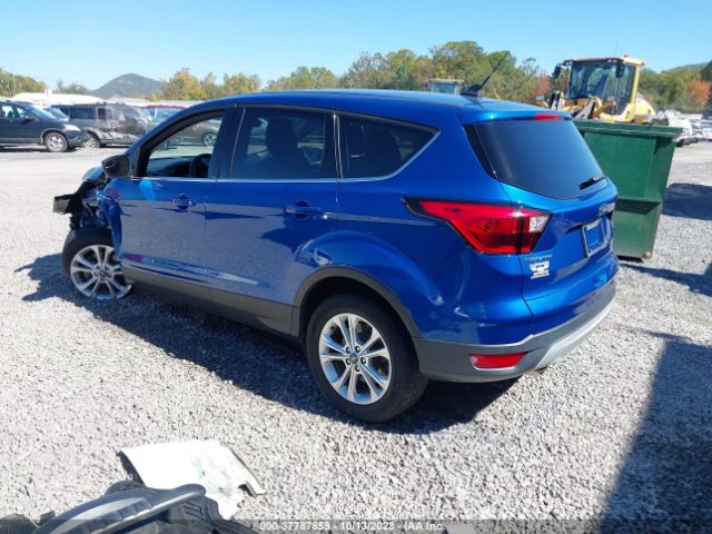 1FMCU0GD7KUA80978 Ford ESCAPE SE