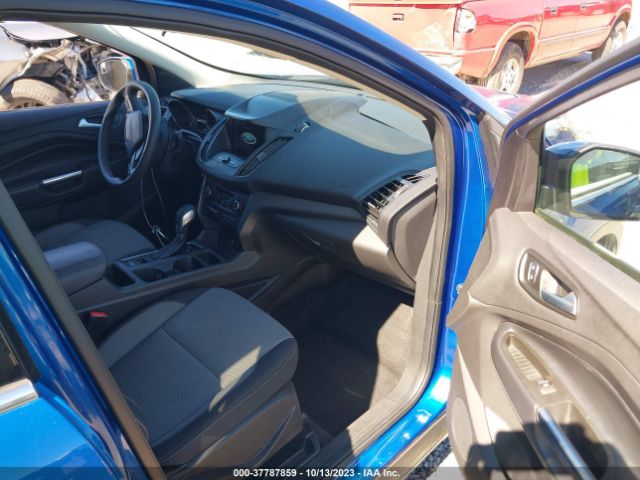 1FMCU0GD7KUA80978 Ford ESCAPE SE