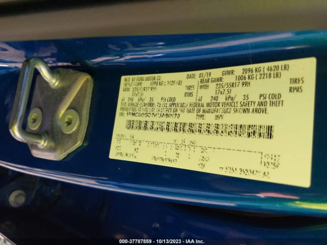 1FMCU0GD7KUA80978 Ford ESCAPE SE