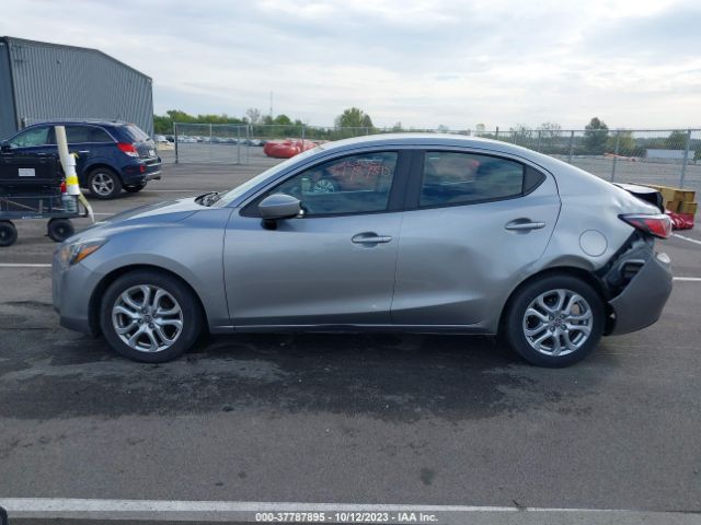 3MYDLBZVXGY109943 Scion IA
