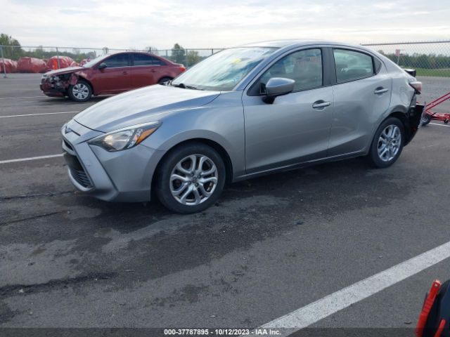 3MYDLBZVXGY109943 Scion IA