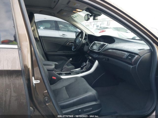 JHMCR6F72HC023721 Honda Accord Hybrid Touring