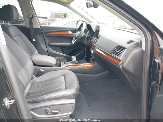 WA1EAAFYXN2124076 Audi Q5 S Line Premium Plus