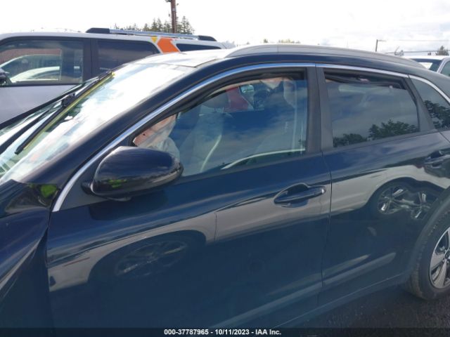 KNDCB3LC7H5097839 KIA NIRO LX