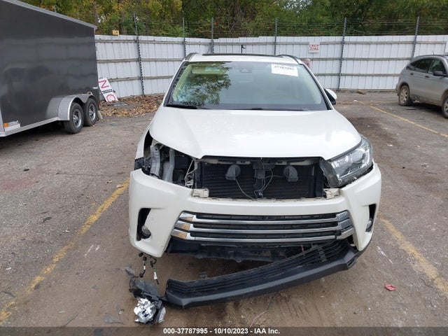 Toyota Highlander Limited 2017 5TDDZRFH5HS436148 Image 12