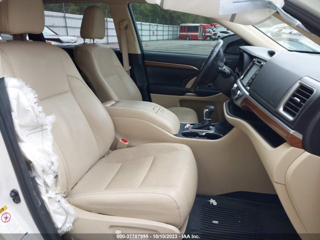 Toyota Highlander Limited 2017 5TDDZRFH5HS436148 Image 5